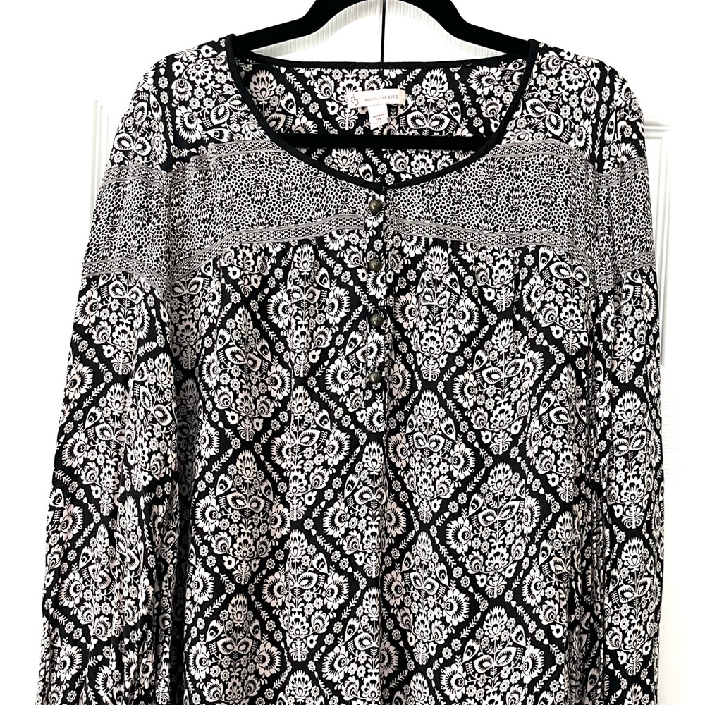 Christopher & Banks 2X Boho Floral Blouse Black White Rayon lightweight Peasant
